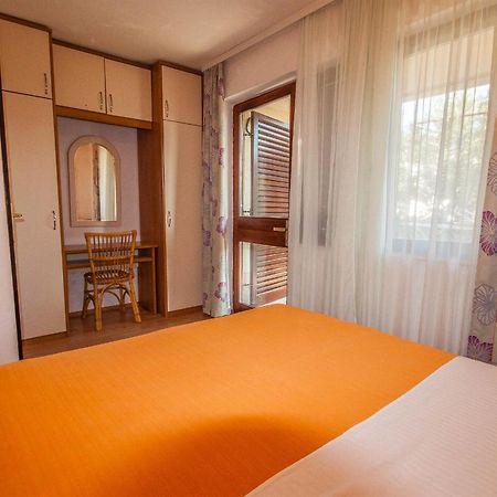 Apartments Rosanda Pakoštane Dış mekan fotoğraf